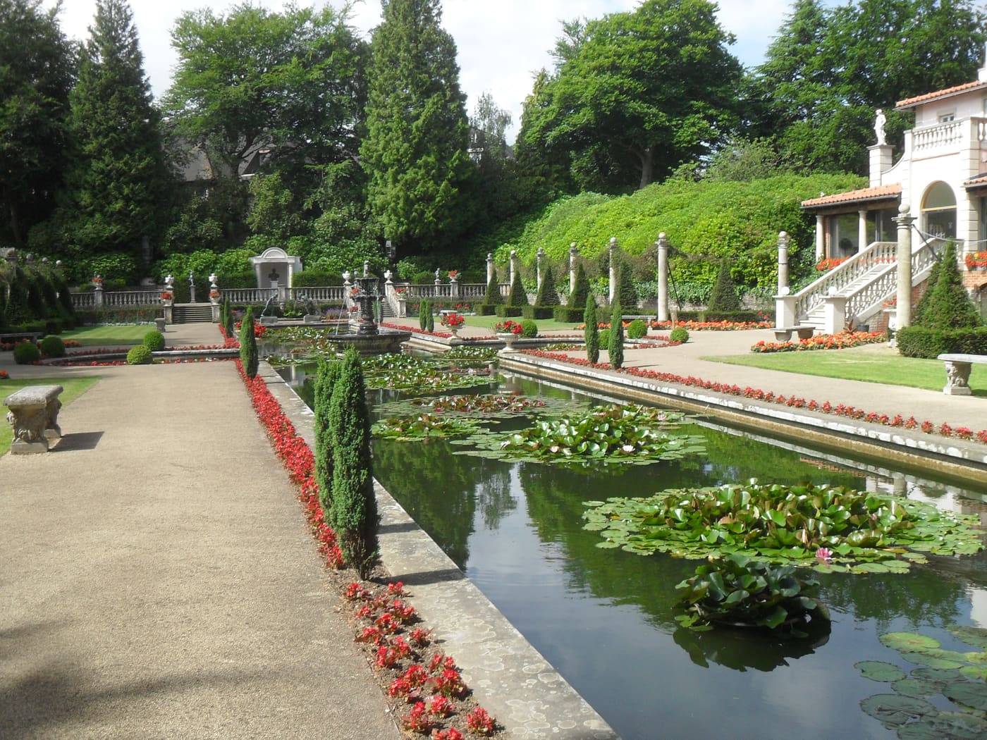 Compton Acres