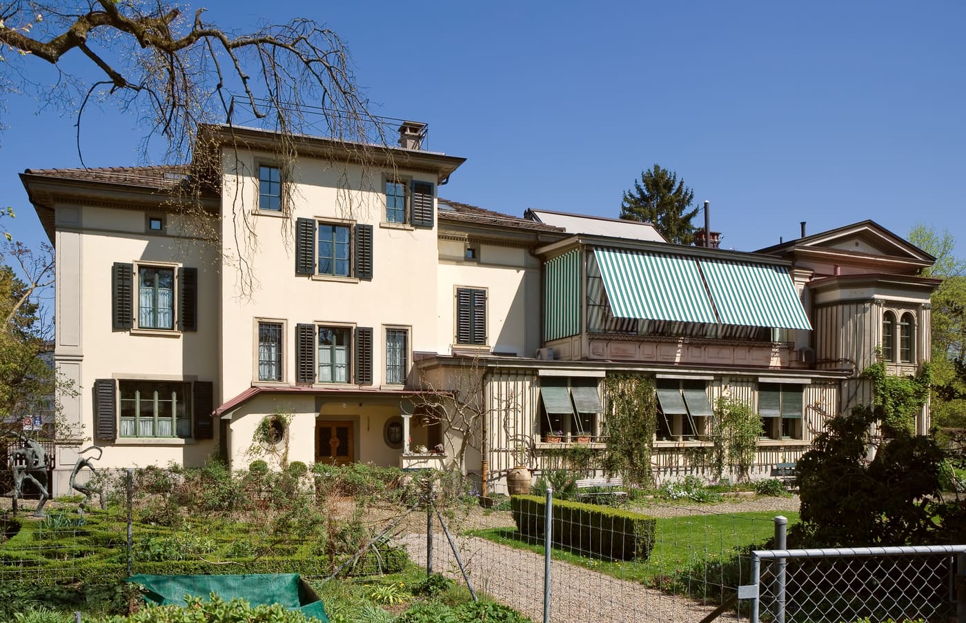 Villa Flora