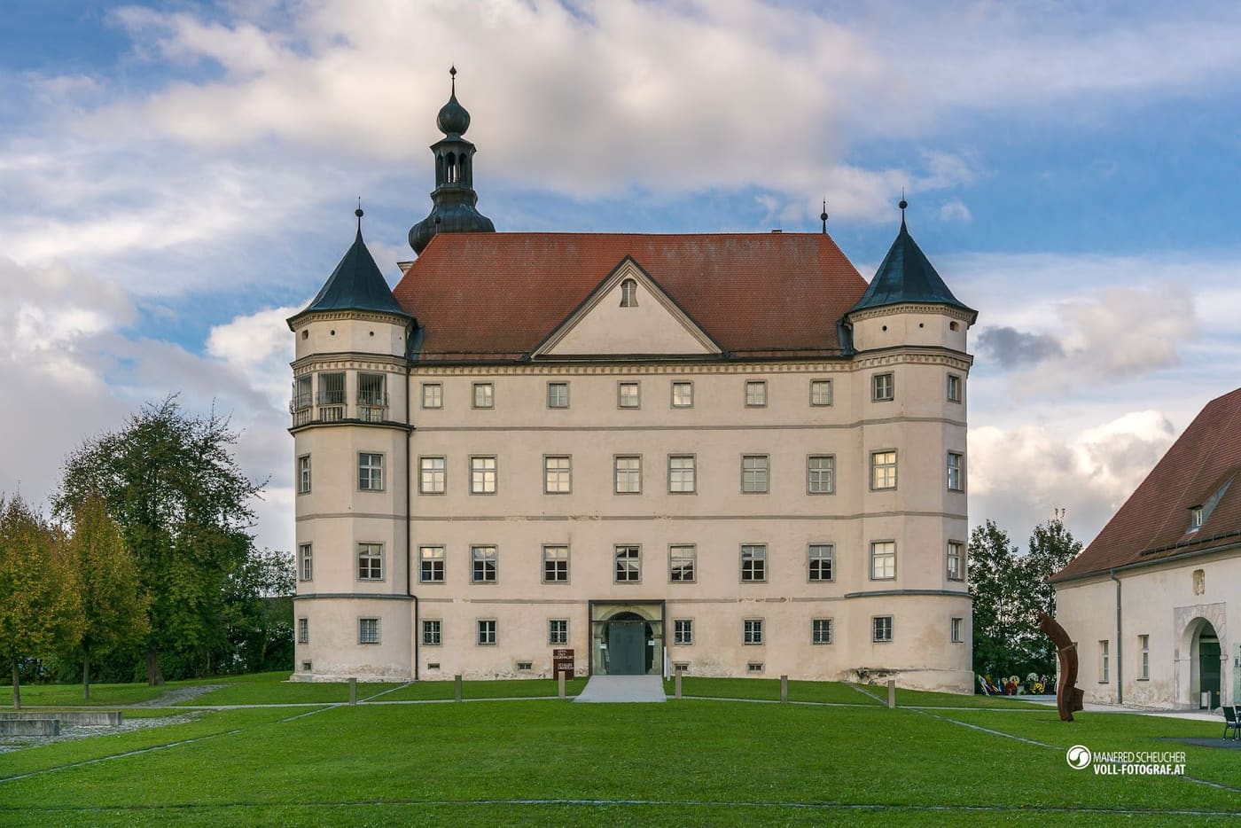 Schloss Hartheim