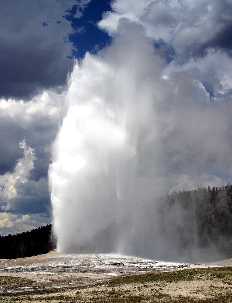 Old Faithful Museum of Thermal Activity