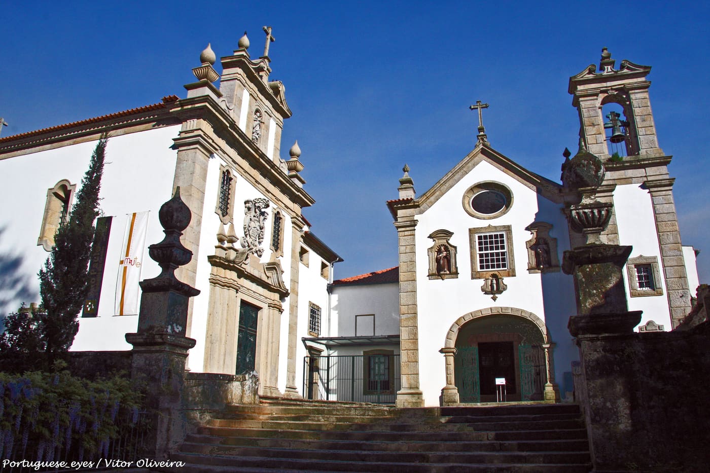 Conjunto constituído pela Igreja de Santo António de Frades Capuchos e pela Igreja da Ordem Terceira de São Francisco