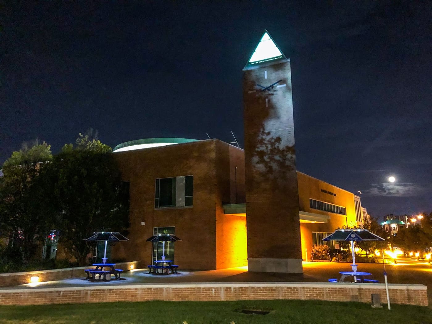 Parks College of Engineering, Aviation and Technology