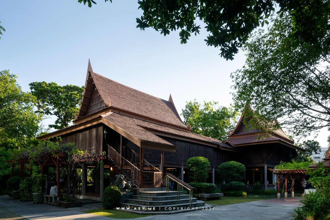 Plai Nern Palace