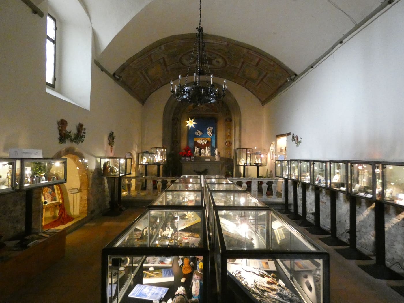 Permanent exhibition of nativity scenes Natale nel Mondo