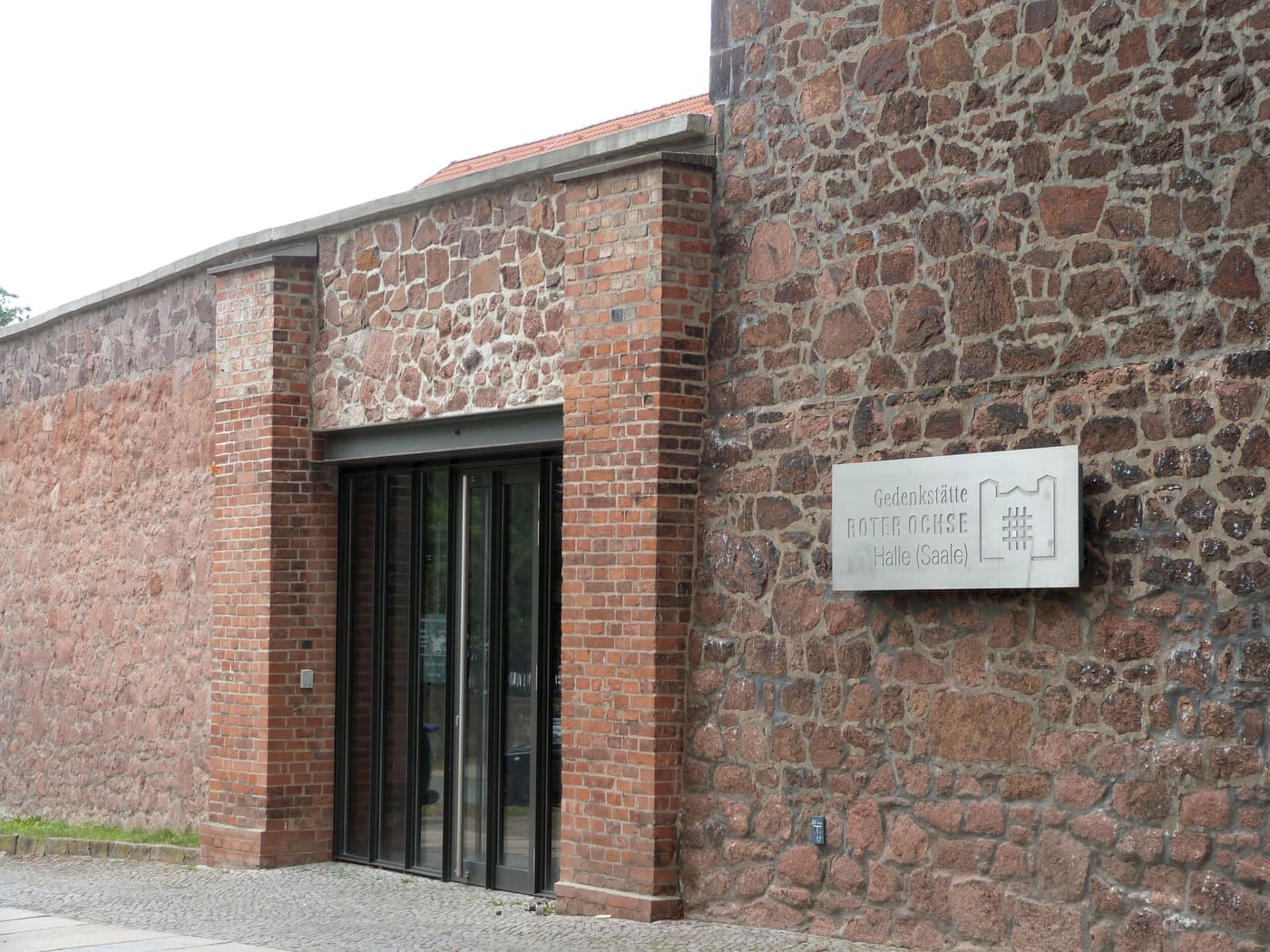 memorial "Roter Ochse"