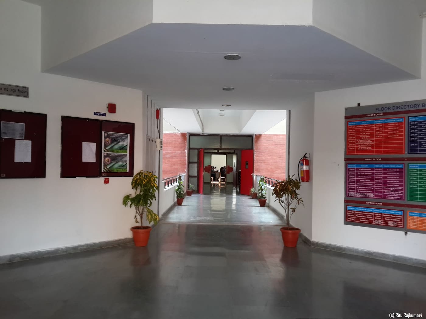 University School of Law and Legal Studies