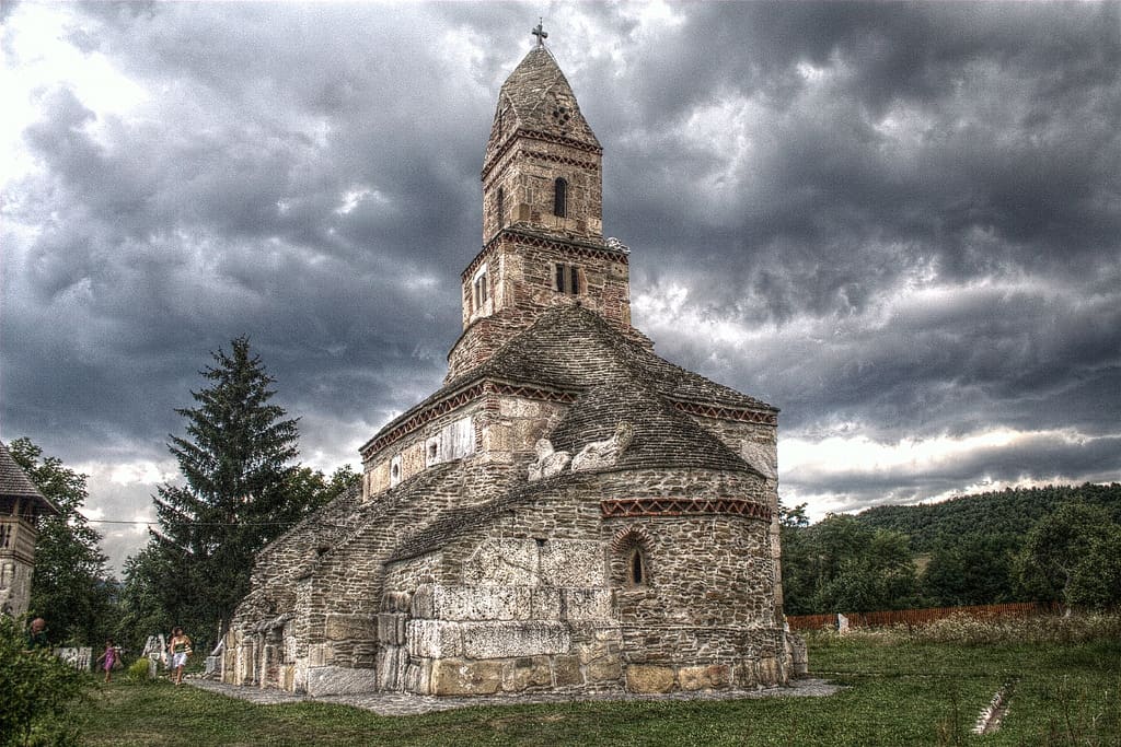 Densuș Church
