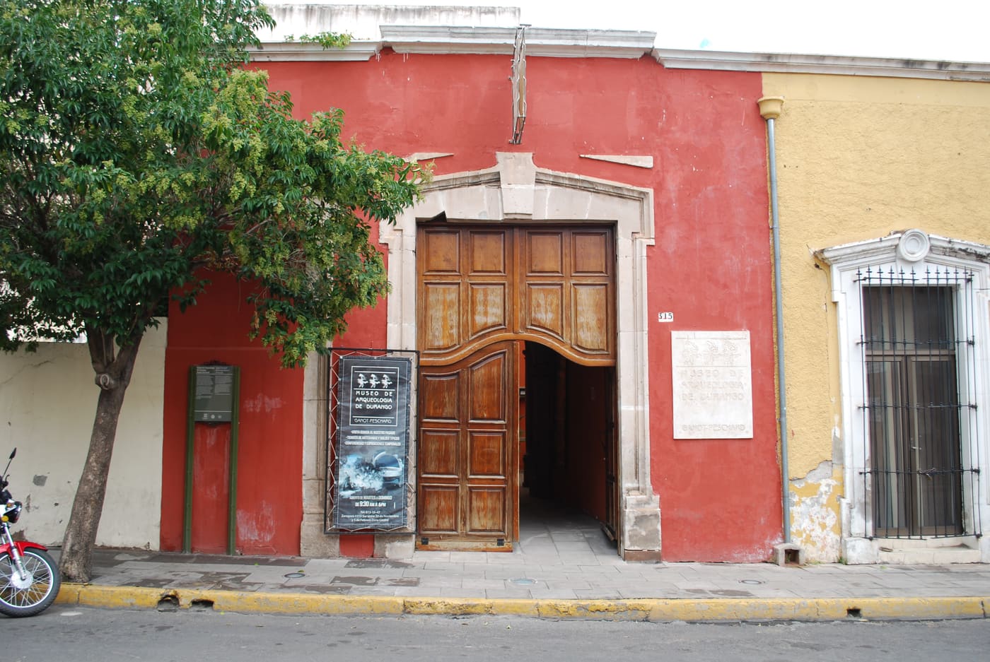 Ganot-Peschard Museum of Archeology