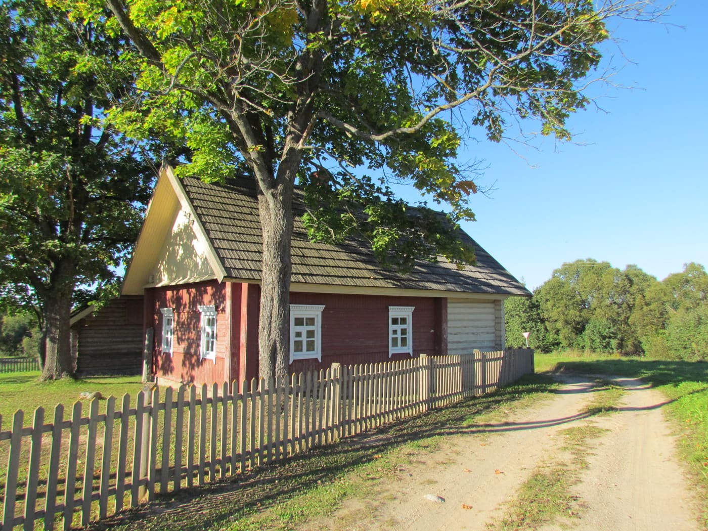 Museum of Vasil Bykaŭ, Byčki