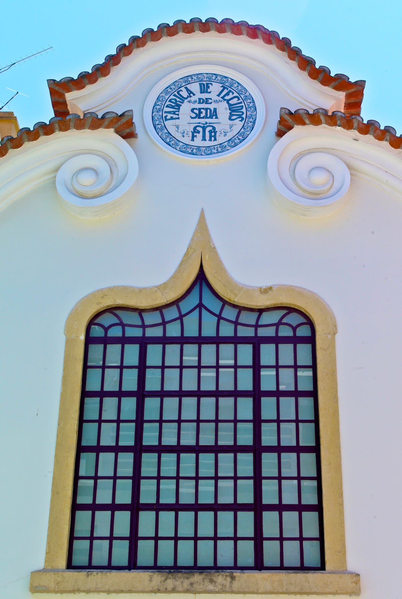 Edifício da antiga Fábrica dos Tecidos de Seda