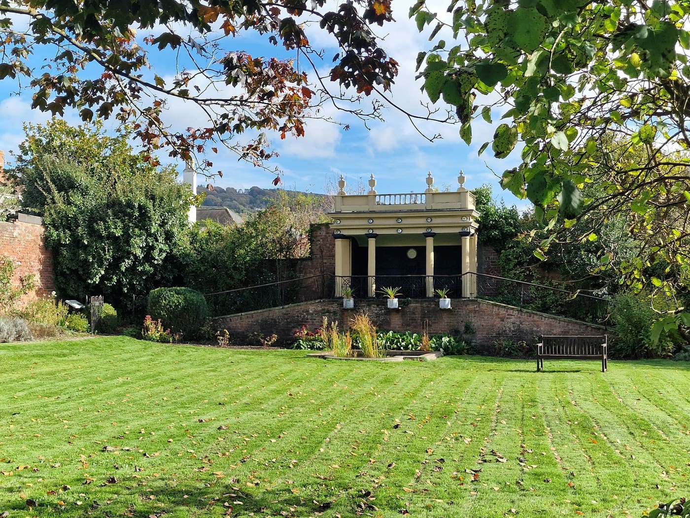 Nelson Garden