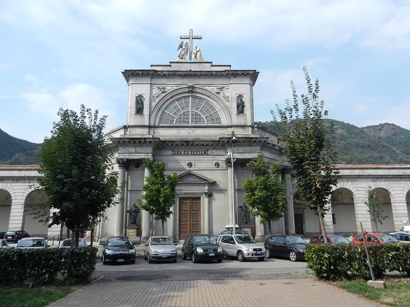 shrine Santissimo Crocifisso (complex)