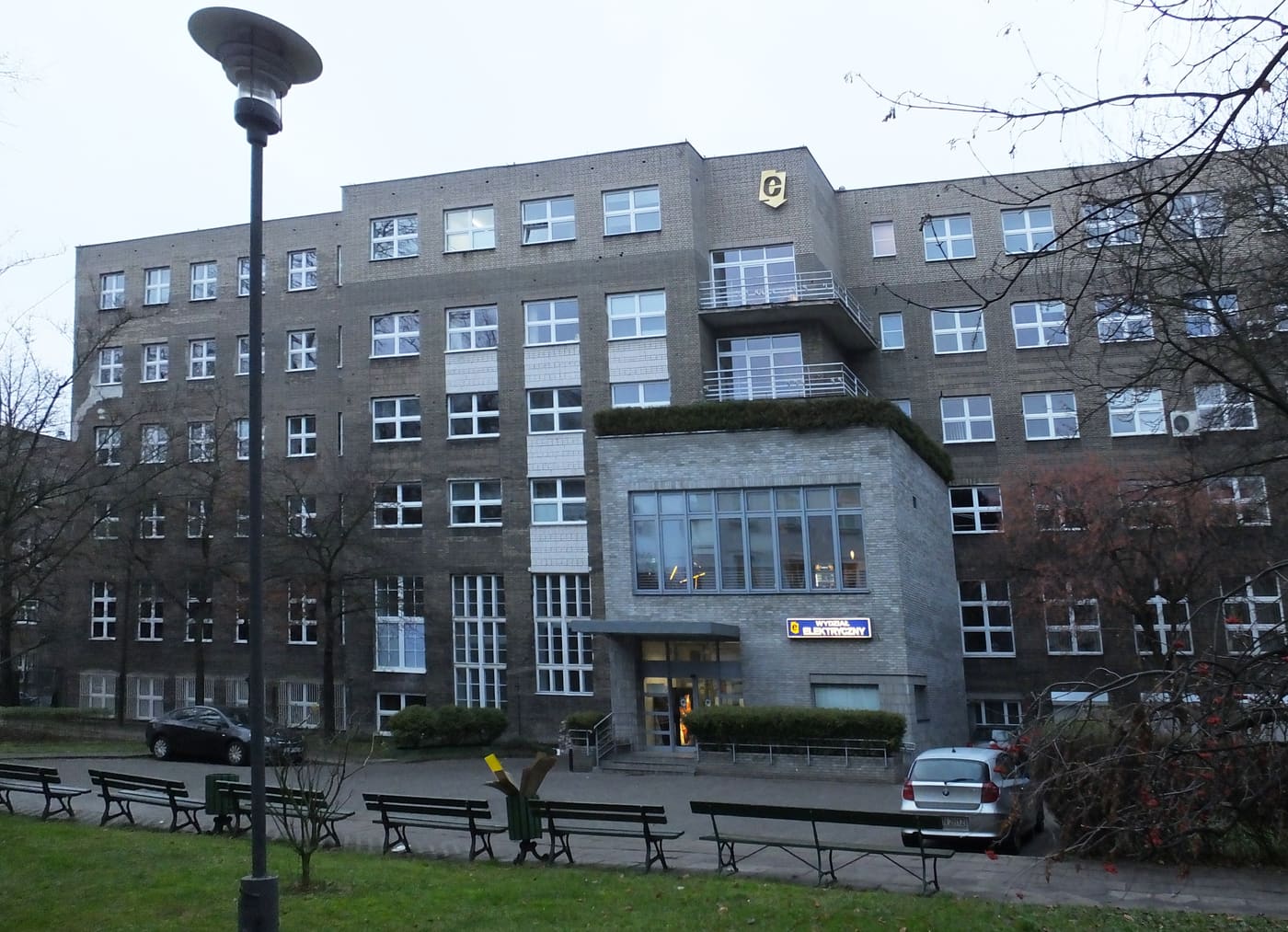 Faculty of Electrical Engineering, Warsaw University of Technology