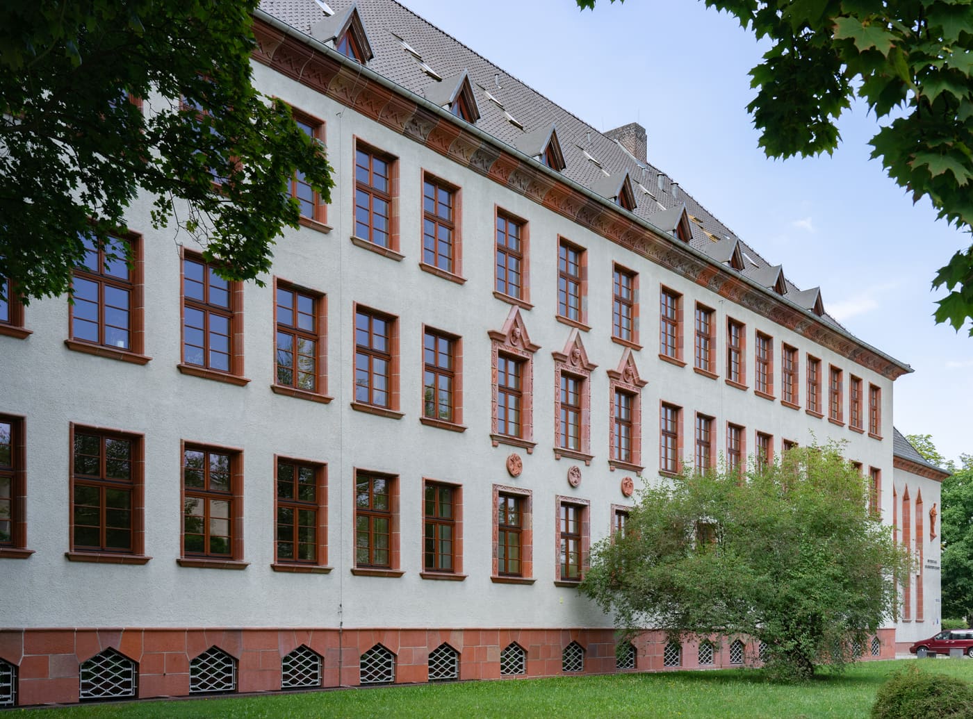 Faculty of Electrical Engineering, Silesian University of Technology