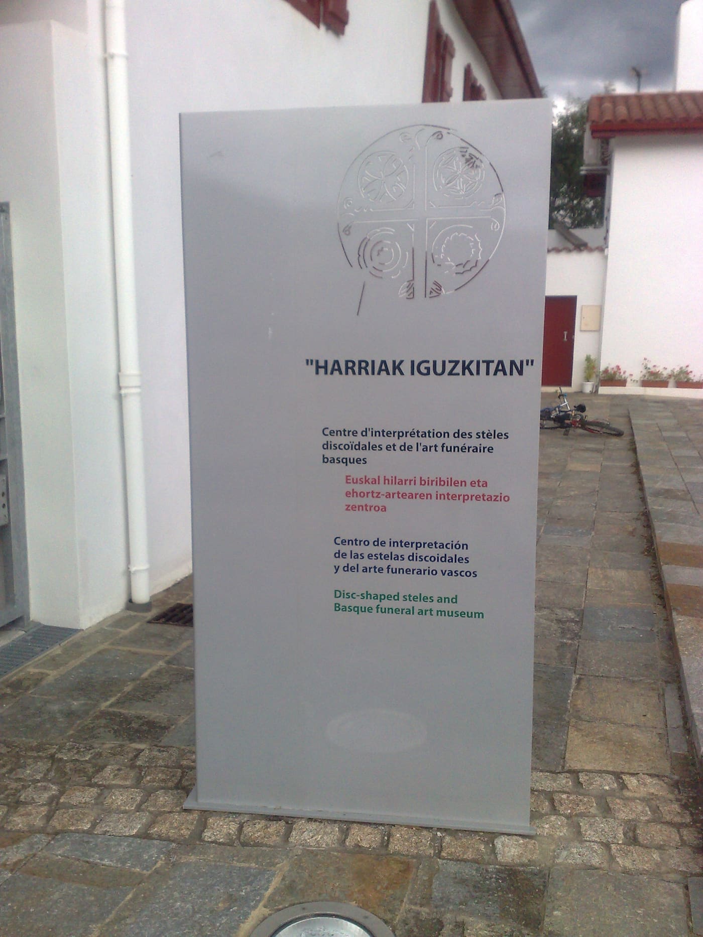Harriak Iguzkitan