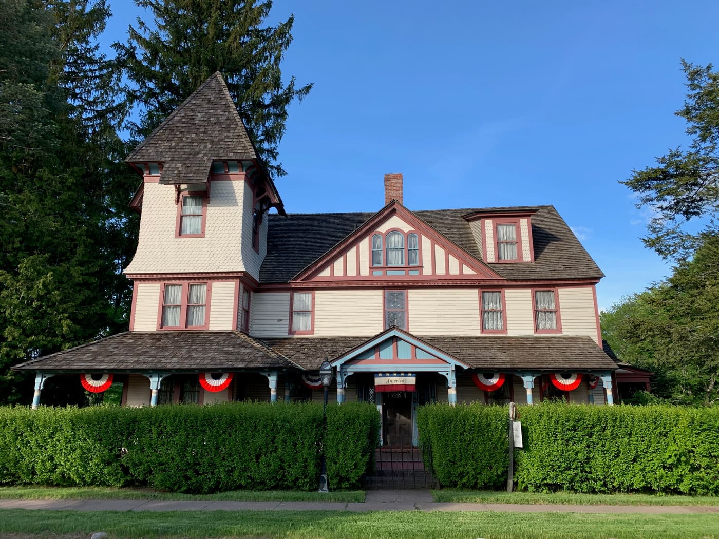 Hicks-Stearns Family Museum