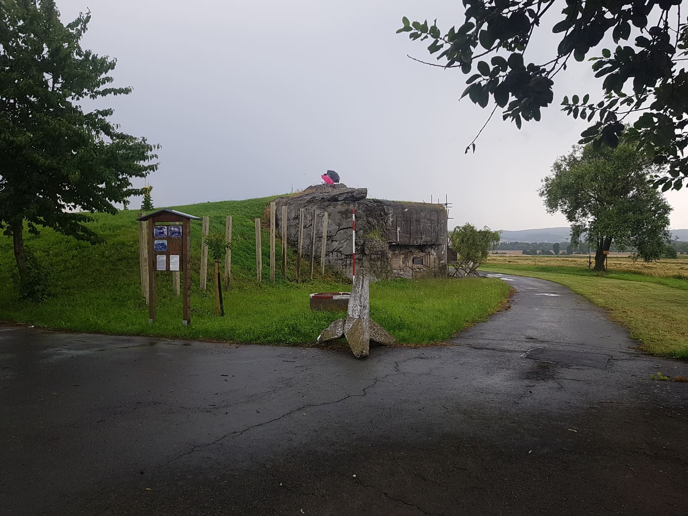 OP-S 10 Na křižovatce casemate