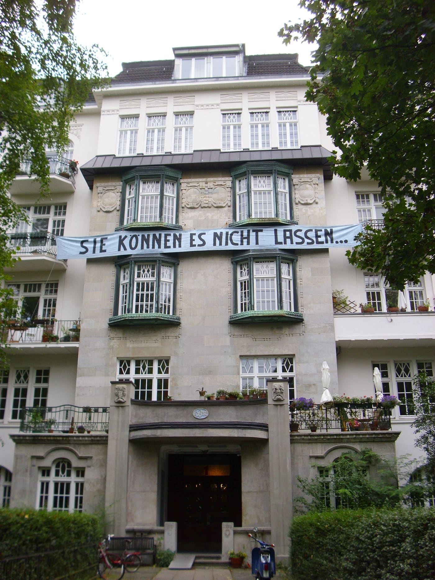 Haynstraße 1, 3, Hegestraße 41