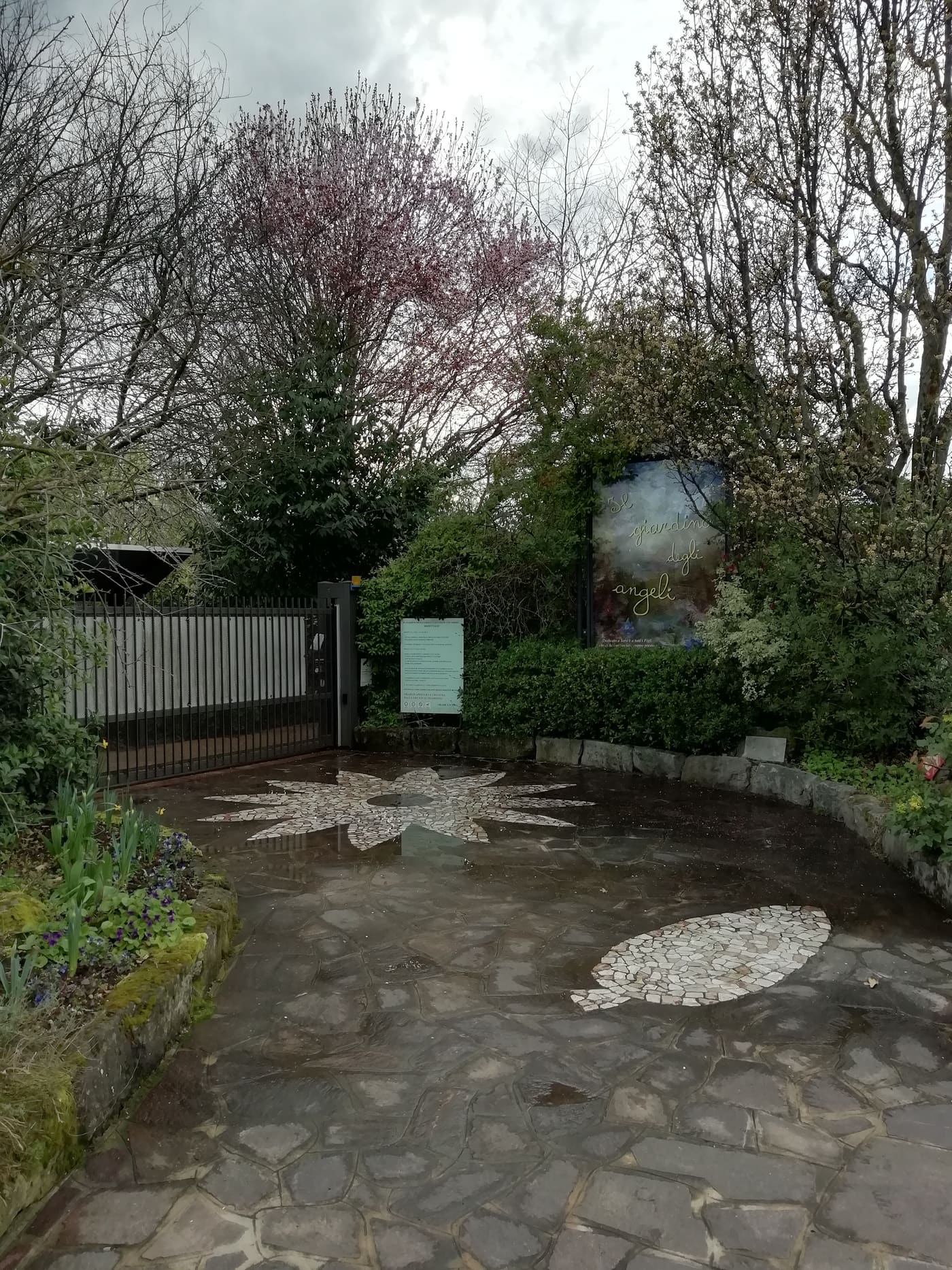 Il giardino degli angeli